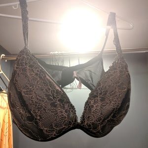 Cacique 42DD lace underwire Bra